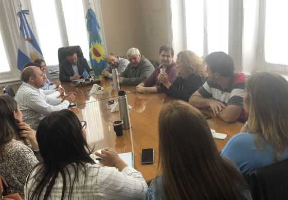  Aiola recibió a senadora Pro y reforzó los vínculos en la región