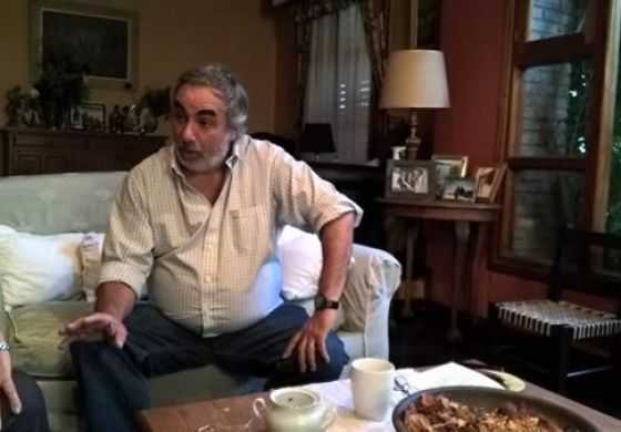  Por la crisis, Fernández busca parches para los empleados