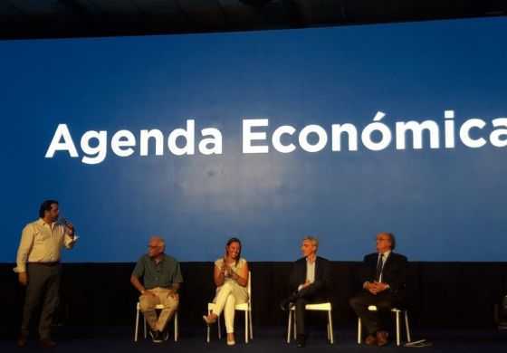 Presencia de dirigentes de la Cuarta en el Congreso del FR