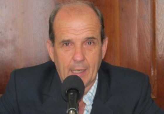  Zurro contra Vidal por la &ldquo;autonomía municipal&rdquo;