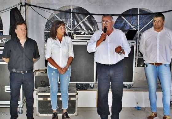  Gatica juega al suspenso con los trabajadores municipales