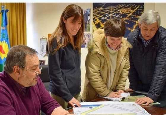  Cortés busca la forma de retener a un funcionario