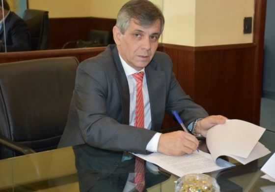  Britos quiere elecciones sin referentes &ldquo;nacionales y provinciales&rdquo;