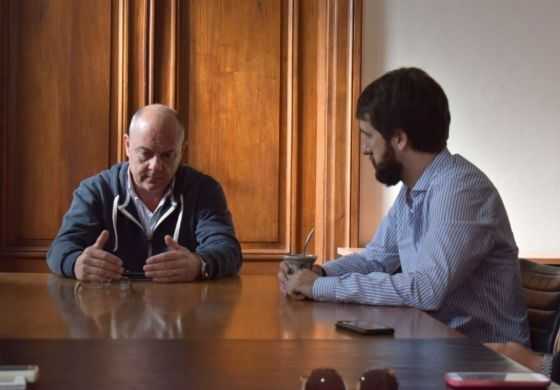 Blanco desembarcó en Carlos Tejedor para avanzar en el trabajo legislativo