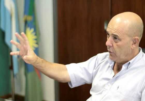 Traverso cuestionó el intento del Gobierno de sacar por decreto la ley de semillas