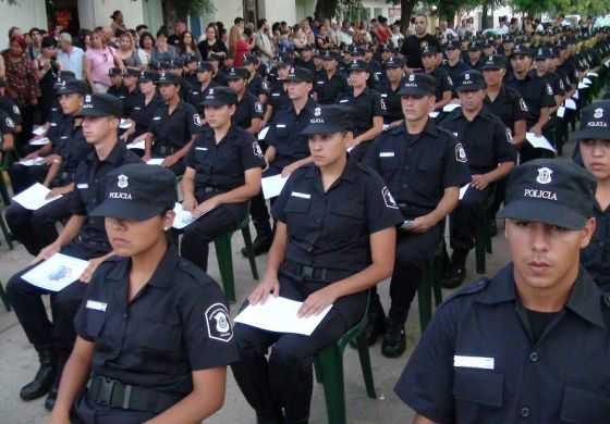 Daletto propone mejora salarial para policías en buen estado físico