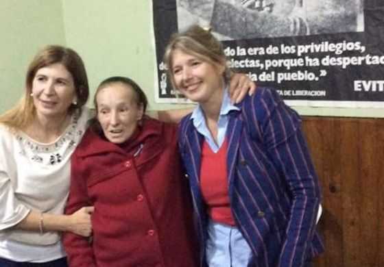 Viviana Guzzo lamentó en las redes el fallecimiento de Elena Valenti, prima de Eva Perón