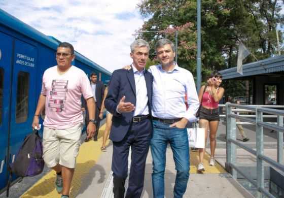 Meoni recorrió la línea San Martín y se reunió con intendentes bonaerenses