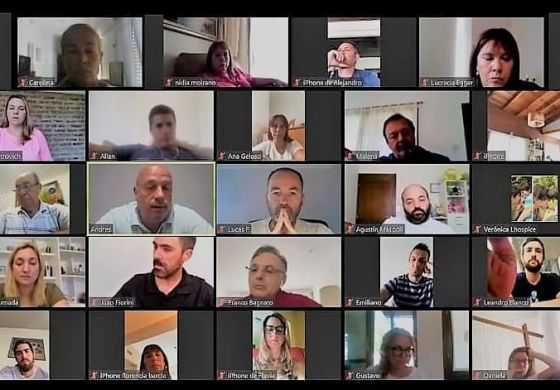 Senadores de la Cuarta participaron de una reunión de bloque por videoconferencia 