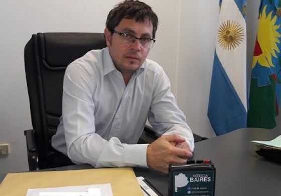 Vivani tildó de "relato" la gestión de la pandemia por parte del Gobierno provincial 