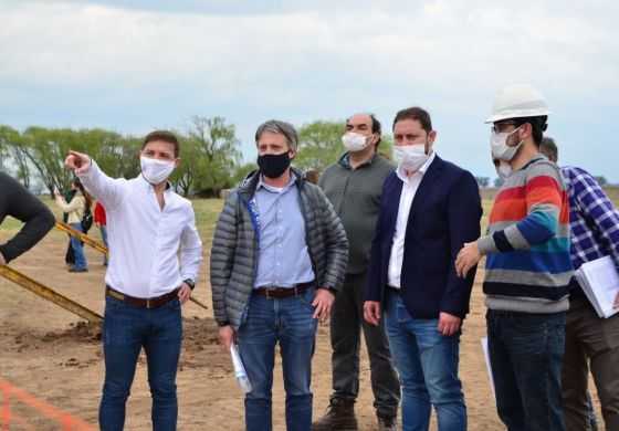  Junto al Intendente, concejales de Todos asistieron a la reanudación de la obra de cloacas en Arenaza