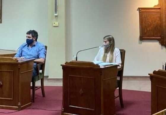  El Frente de Todos pide no pagar aumento de sueldo a la planta política y dar un bono a municipales
