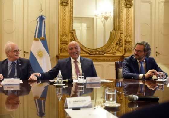 El Gabinete nacional se reunió y acordó encuentros quincenales