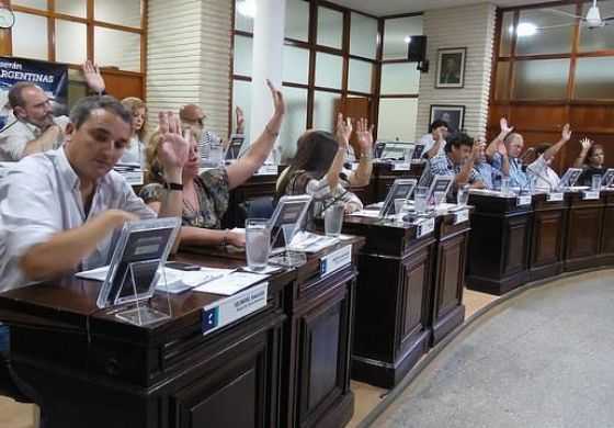  El Concejo trata la Rendición de Cuentas y la licencia del intendente Fernández 