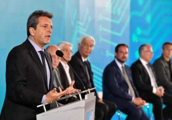 Massa anuncia medidas para el sector lechero y la Cuarta Sección para la oreja
