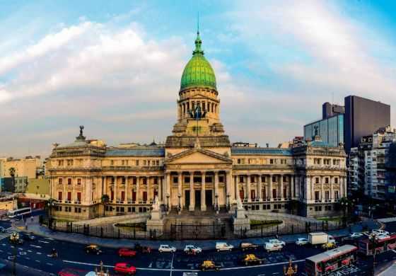 Diputados trabaja en la comercialización con tarjeras de crédito