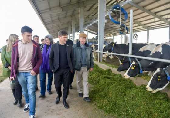 Axel Kicillof encabezó un intenso raid de campaña en Florentino Ameghino: inauguraciones, visitas y anuncios