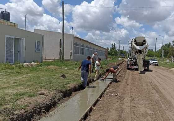  Lago impulsa la obra pública para potenciar el barrio Cavagnaro
