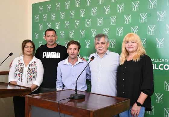  Britos anunció el pago de un bono de $50.000 para todos los trabajadores municipales