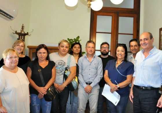  En sintonía con Kicillof, Stadnik y los gremios municipales acordaron un aumento salarial del 25%