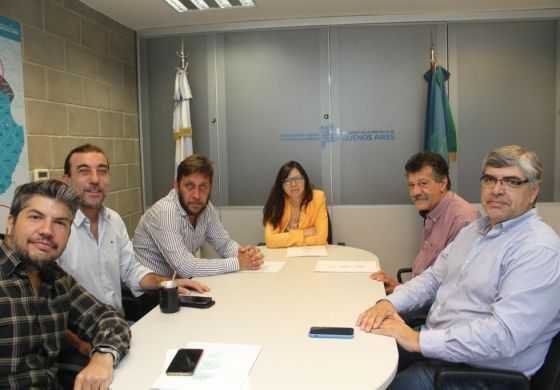  Barenghi se reunió con Batakis para gestionar la continuidad de las viviendas