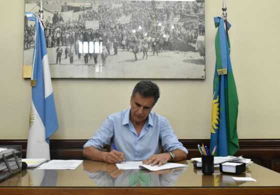 Juanci Martínez aclaró los pagos extra a funcionarios y apunto a Reynoso: "No es gratis enfrentar una estructura de poder"