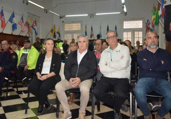  Gentile hizo un cambio clave en el gabinete y tomó juramento al nuevo titular de Seguridad