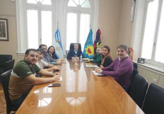  Golía reunió a su equipo económico para delinear un "plan de ahorro"