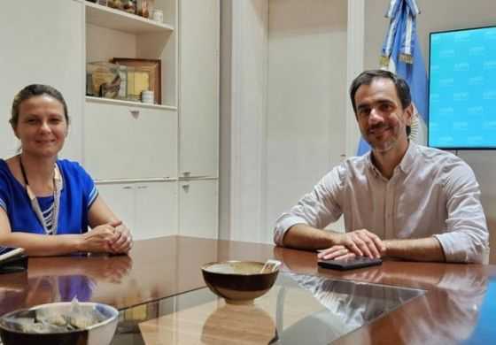 ¿Esquivan la foto?: Intendentes de la Cuarta siguen sin firmar el pago del Fondo Municipal