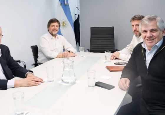  Britos se reunió con el secretario de Viviendas de la Nación para reflotar una obra clave