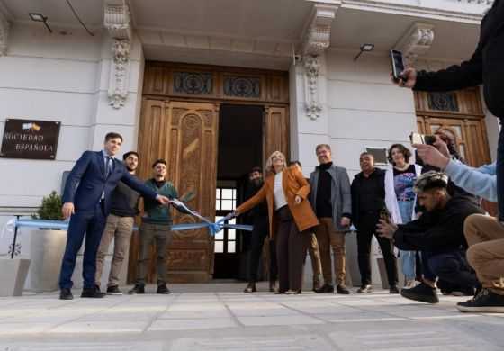  Flexas sacó pecho con la inauguración del nuevo edificio para la Escuela de Música