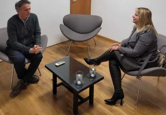  Golpeando puertas en La Plata: Revilla aceitó gestiones para finalizar las cloacas de Arribeños 