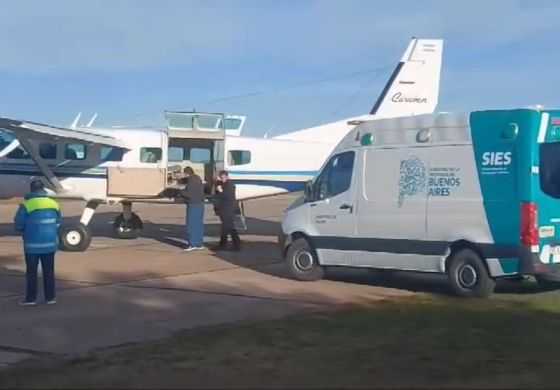 De Pehuajó a Varela por los aires: trasladaron en avión sanitario a un vecino de la Cuarta para salvarle la vida