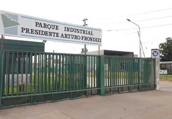  En el Día de la Industria, Petrecca anunció obras para el Parque Industrial