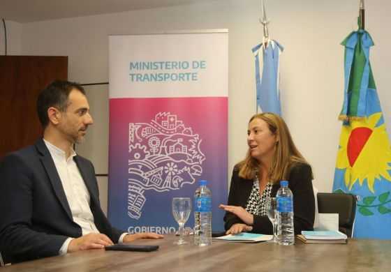 Cónclave juninense en La Plata: Arata recibió a Petrecca en el Ministerio de Transporte