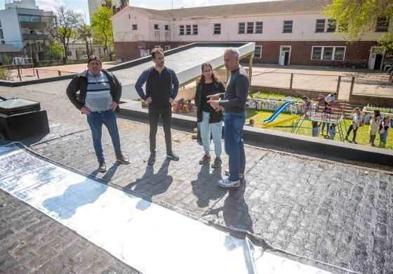 Petrecca sacó chapa de los 2 mil millones invertidos en escuelas y destacó la finalización de 14 obras