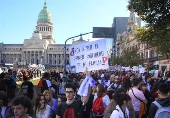 Marcha Federal Universitaria: la Cuarta dirá presente y sumará músculo contra el veto de Milei