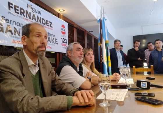 Miguel Fernández en el sprint final de la campaña: "Hay muchos interesados del peronismo en la interna radical"