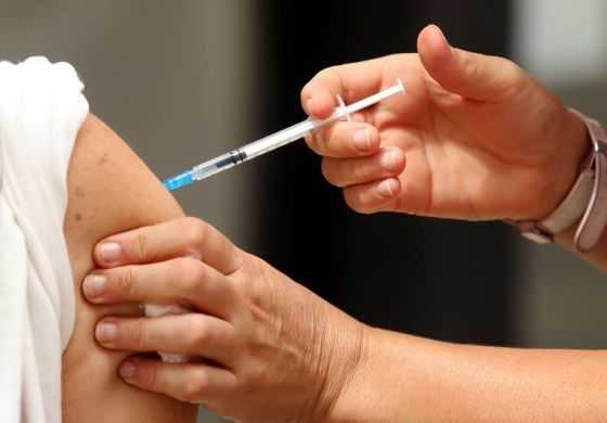 Un reconocido médico aseguró que la vacuna contra el dengue llegará a la Cuarta, pero no será para todos