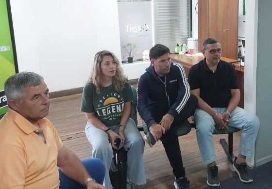 "Es con Axel": concejales y gremios pusieron en marcha la mesa política de Kicillof en un distrito de la Cuarta