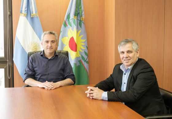 Britos acercó posiciones con el gobierno de Kicillof y se reunió con uno de sus ministros más cercanos