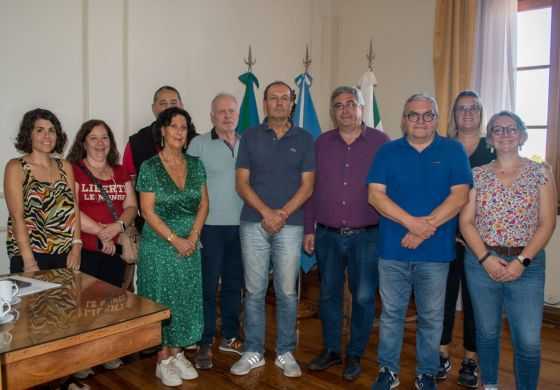 Stadnik y la Provincia les mostraron a funcionarios franceses las bondades ganaderas de Bellocq