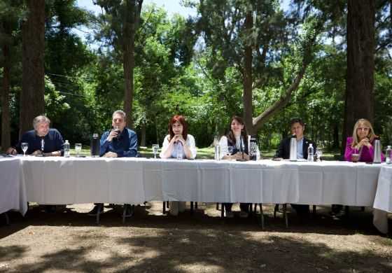 UxP tuvo sus encuentros en el conurbano y la Cuarta no pasó desapercibida: los planteos y estrategias de cara a 2025