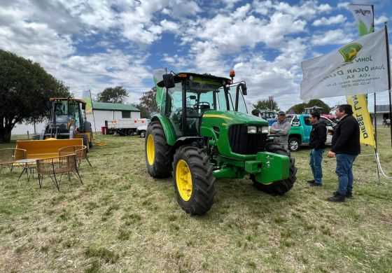Campo e industria se unen para dar lugar a un novedoso encuentro en un distrito de la Cuarta