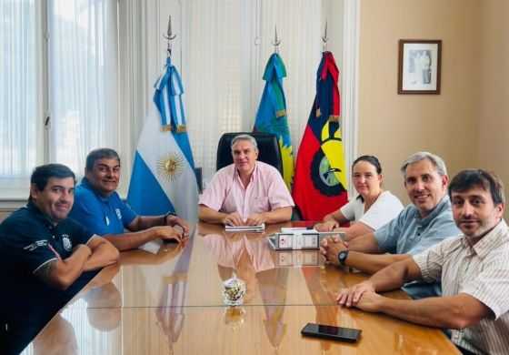 El intendente de Chacabuco tiende puentes con un importante gremio