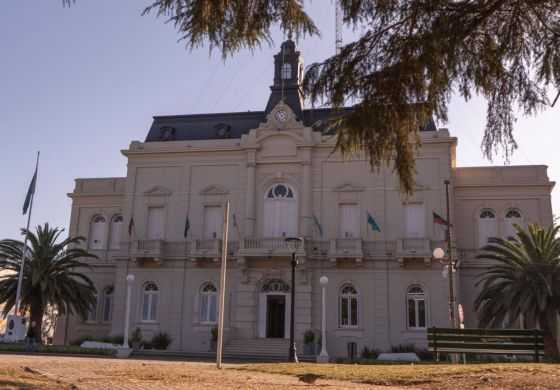 Reestructuración: un intendente de la Cuarta movió fichas en el gabinete