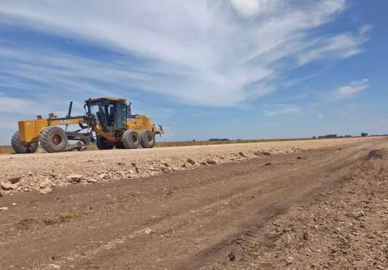 Intendente de la Cuarta le pone fichas a los caminos rurales y presenta un plan para su mantenimiento