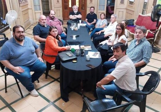 Golía convocó a los gremios a la primera reunión paritaria del año