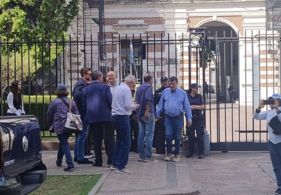 Los intendentes axelistas, de cumbre con Kicillof en La Plata
