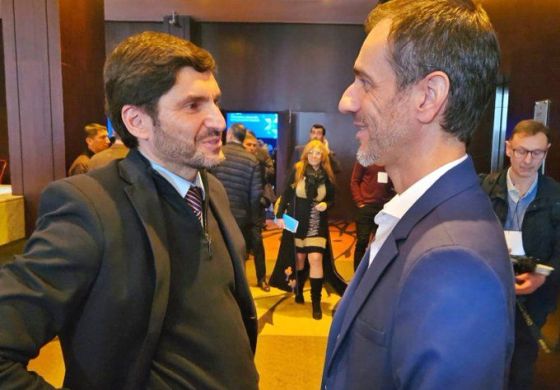 El triunfo de Pullaro en Santa Fe resonó en la Cuarta: qué voces destacaron la victoria